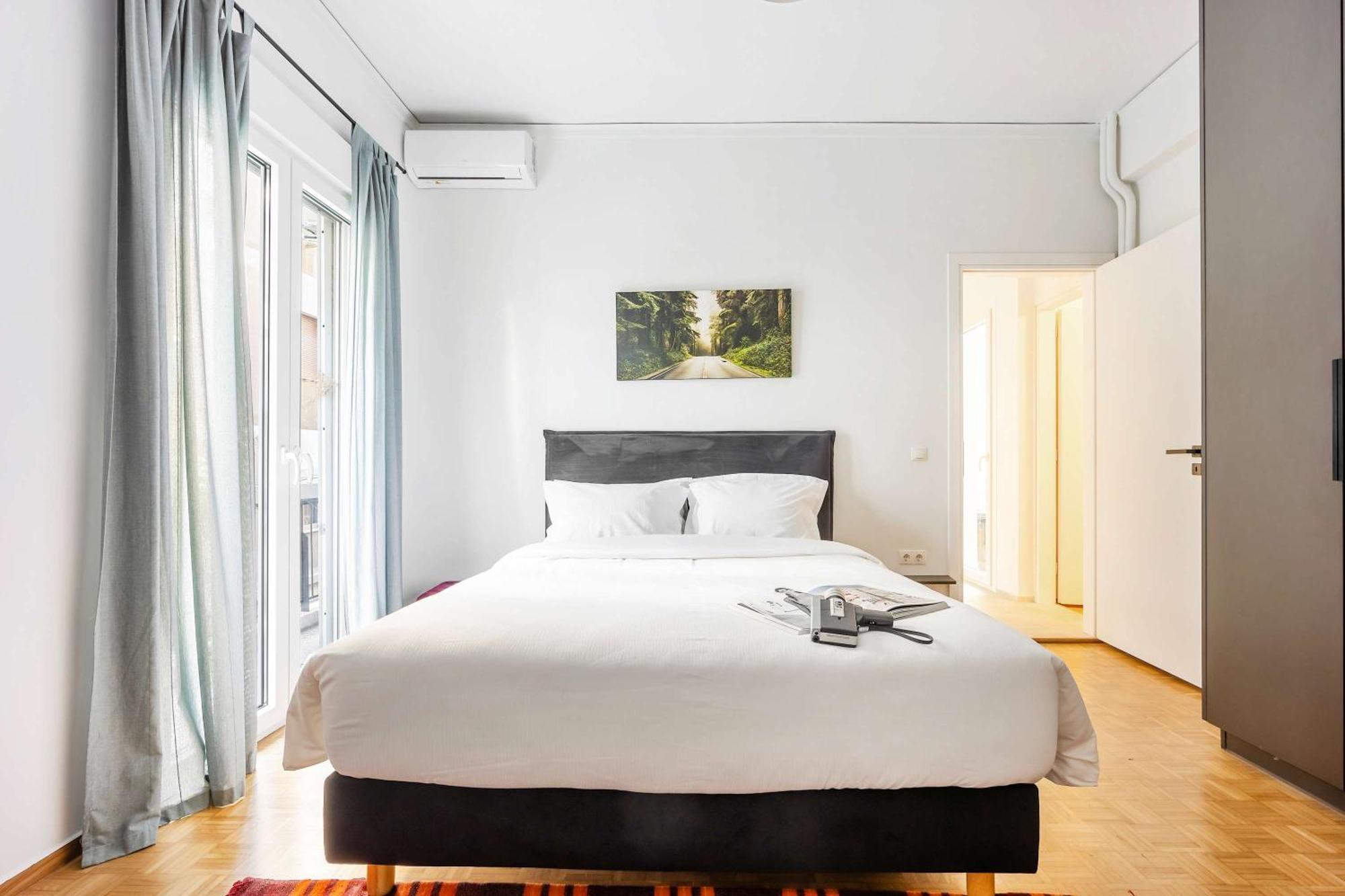 O&O Group - Eclectic Chic Thissio Apartment Ateny Zewnętrze zdjęcie